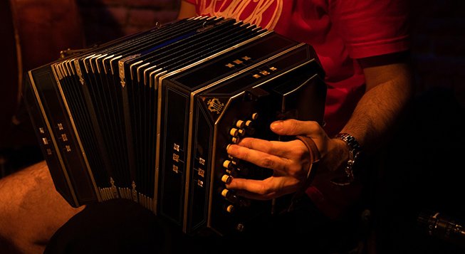 Anna Tifu Tango Quartet in concerto al Teatro Sociale di Camogli