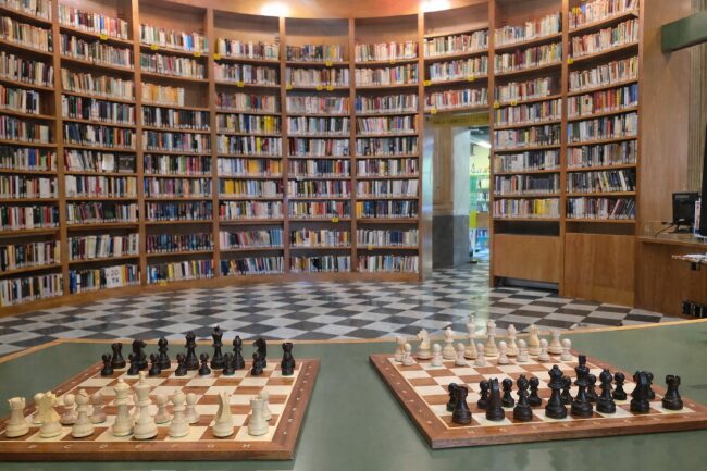 Let’s play chess in the library