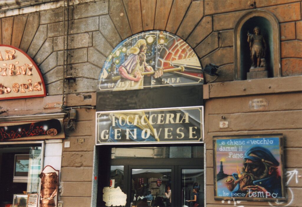 Facciata della Focacceria Genovese in Piazza Fossatello