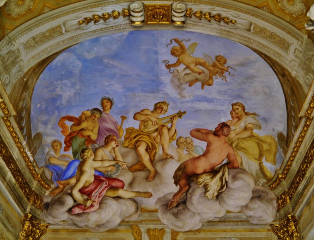 Affreschi mitologici sul soffitto della Galleria degli Specchi del Palazzo Reale di Genova